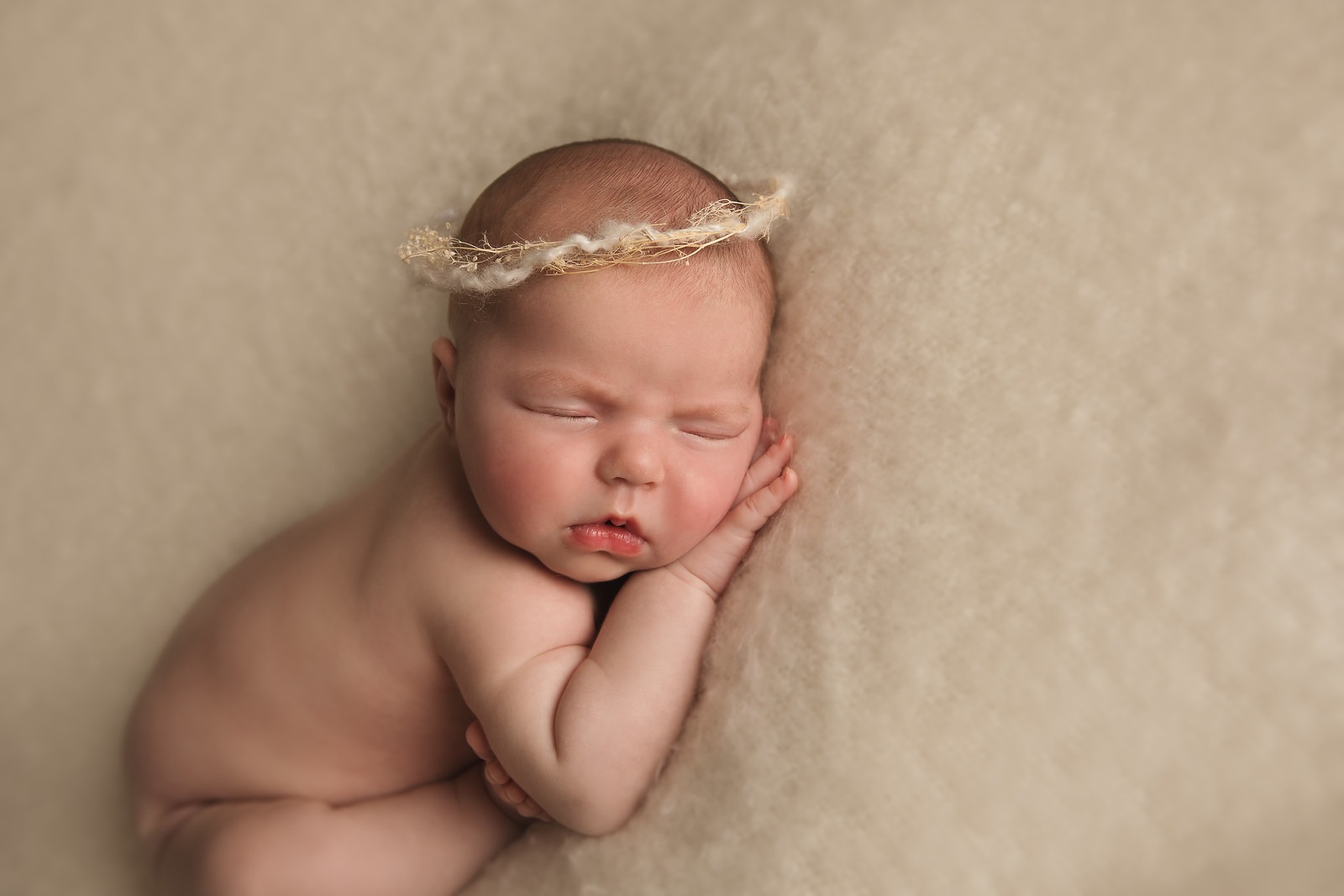 Newborn Girl Nina