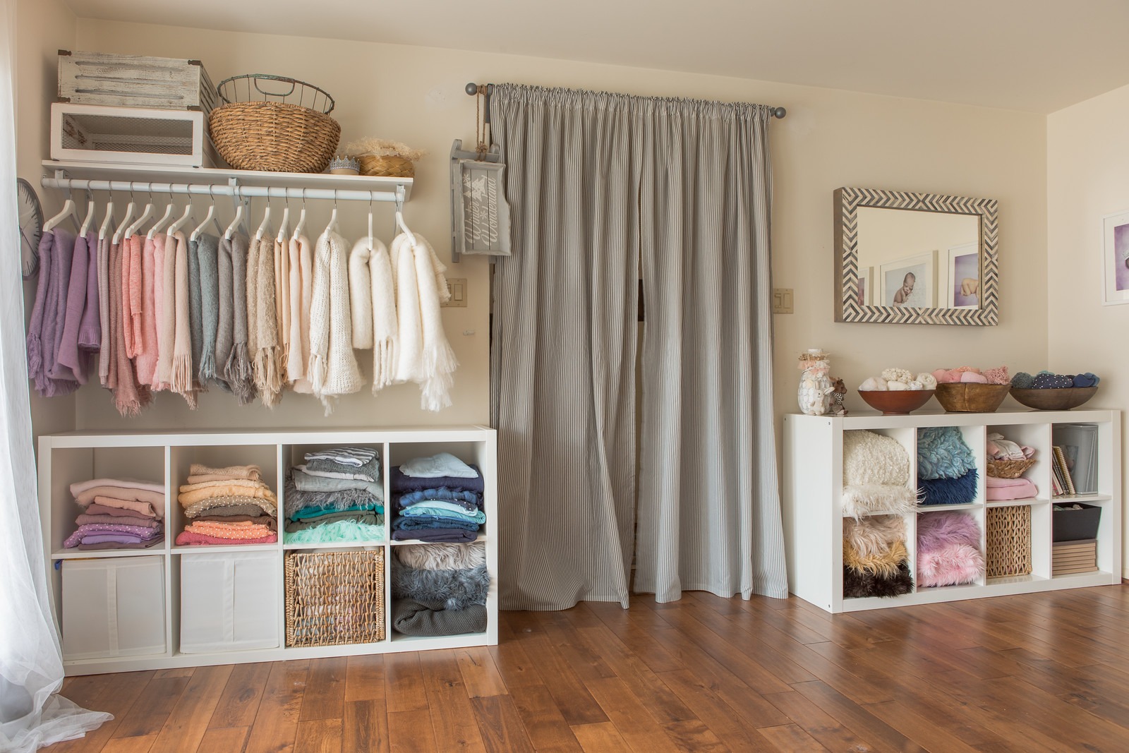 A Photography Studio Designed for Families by Ana Koska Photography