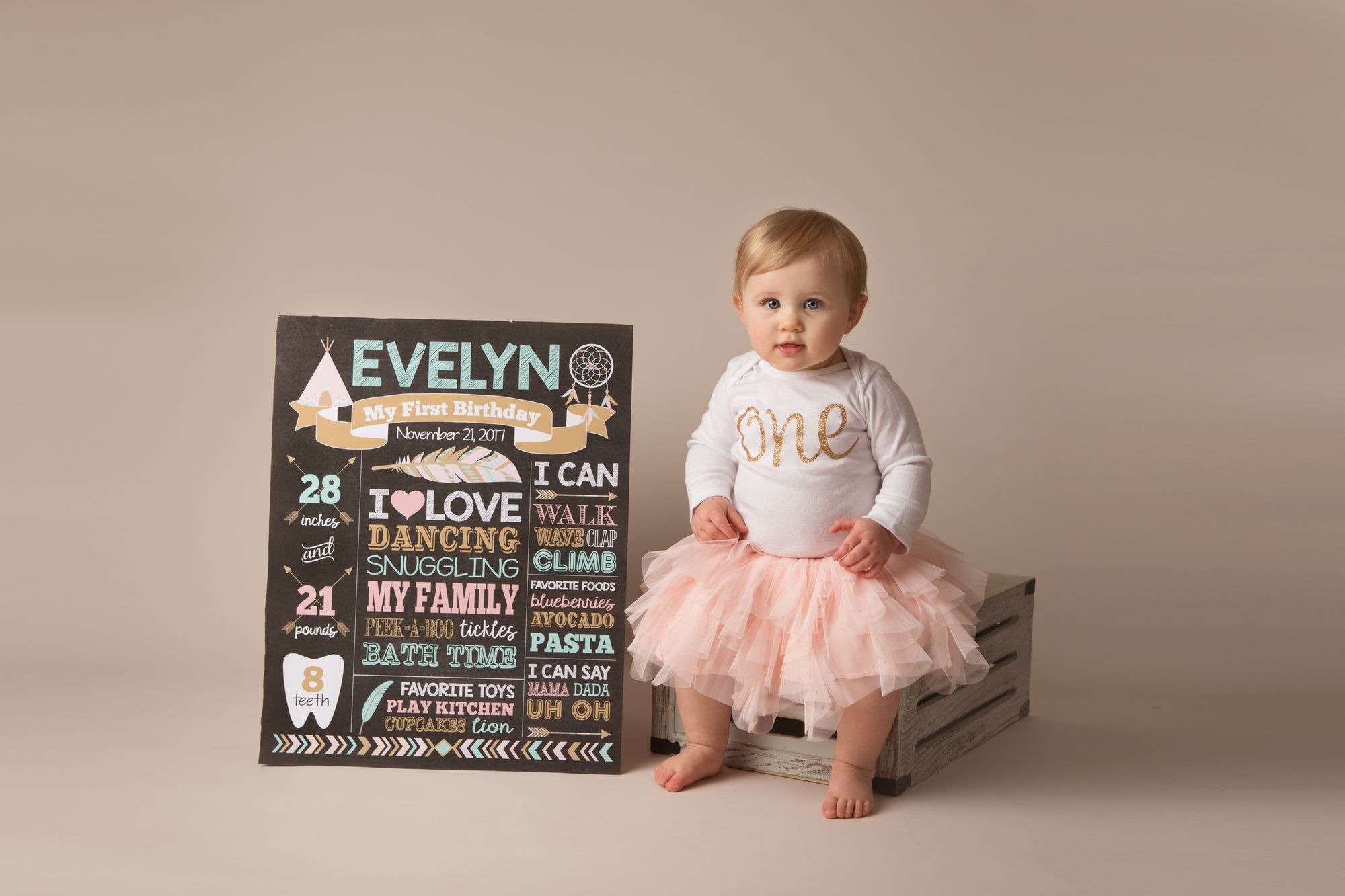 Posing the toddler in studio session