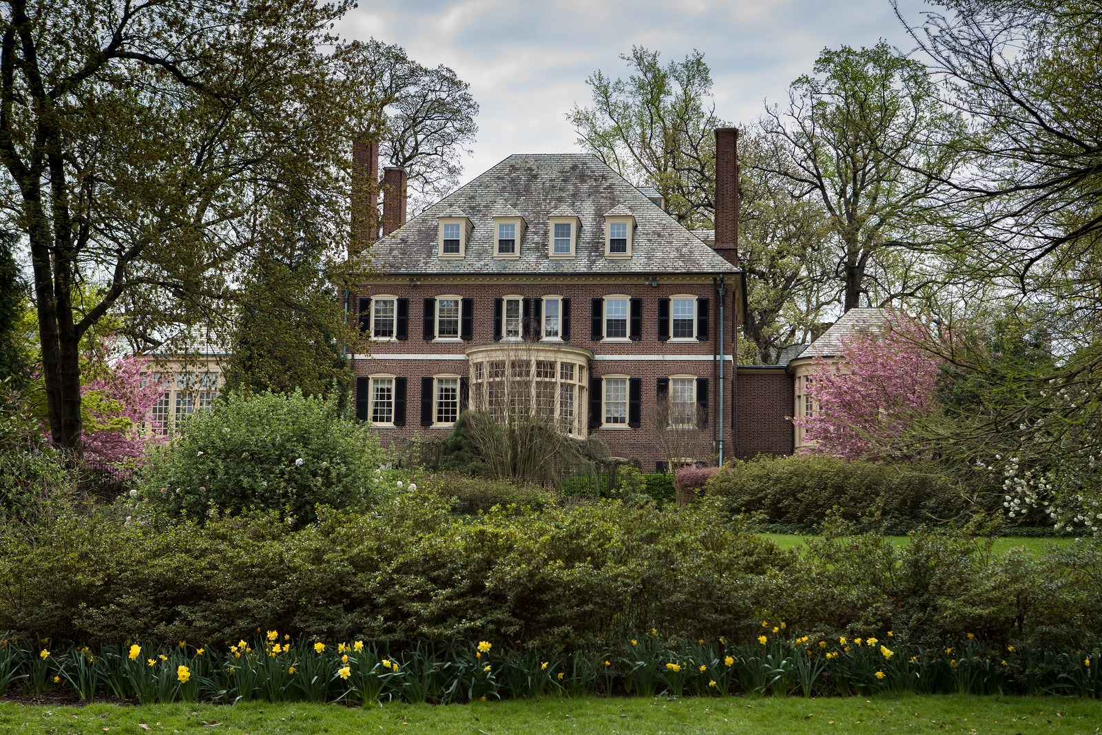 House Near Park in Sherwood Gardens