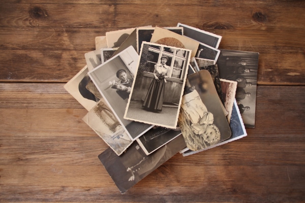 Non-digital images