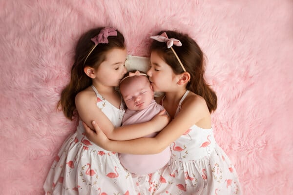 big sister newborn and sibling photoshoot