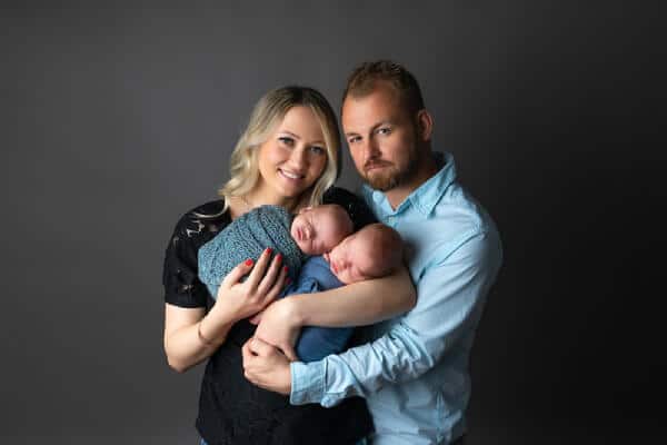 Family portrait with twin newborns Baltimore – mom dad and babies