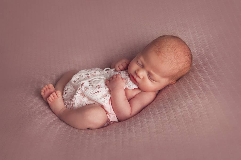 Newborn Photographer in Canton by Ana Koska Photography