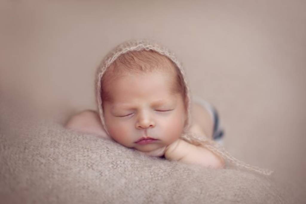 Newborn Photographer in Hunt Valley by Ana Koska Photography
