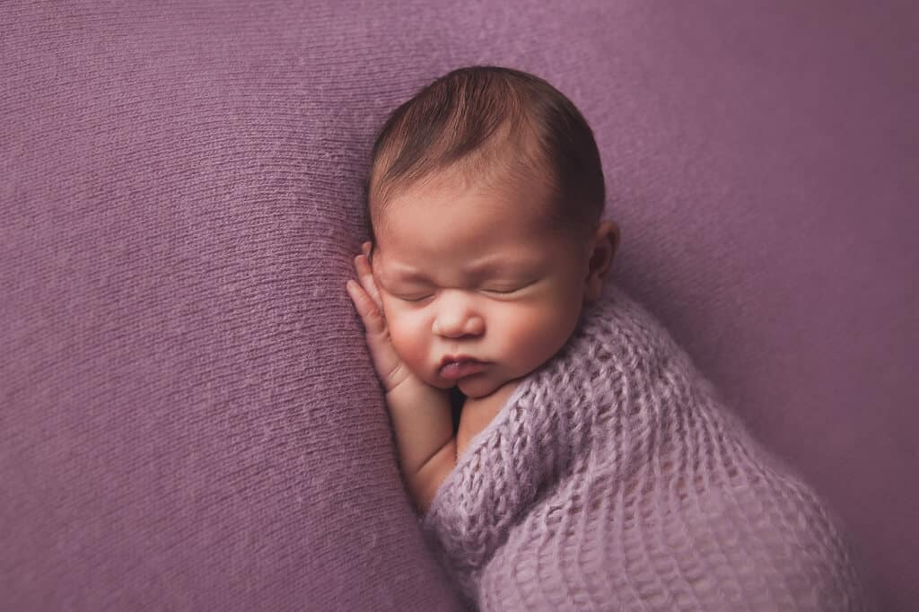 Photography planning article: How Long Does a Newborn Photo Session Take in Baltimore?