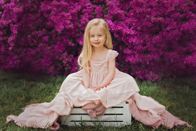 Spring photo session in Sherwood Gardens