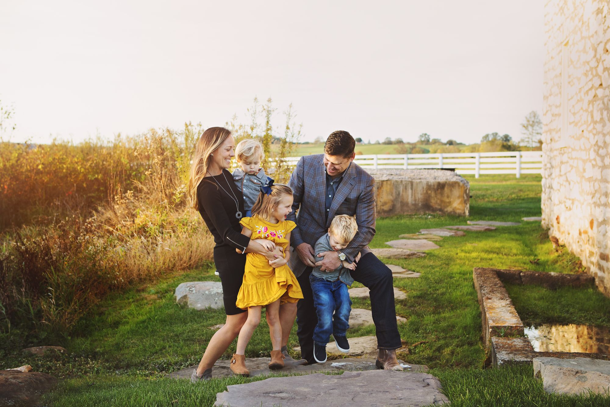 Sitting Poses for Family Sessions - The Milky Way