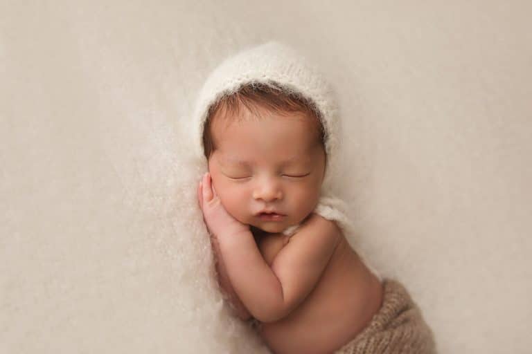 Preparing for Newborn Photo Shoot Tips for Parents (+ Prep Guide & Checklist) Ana Koska