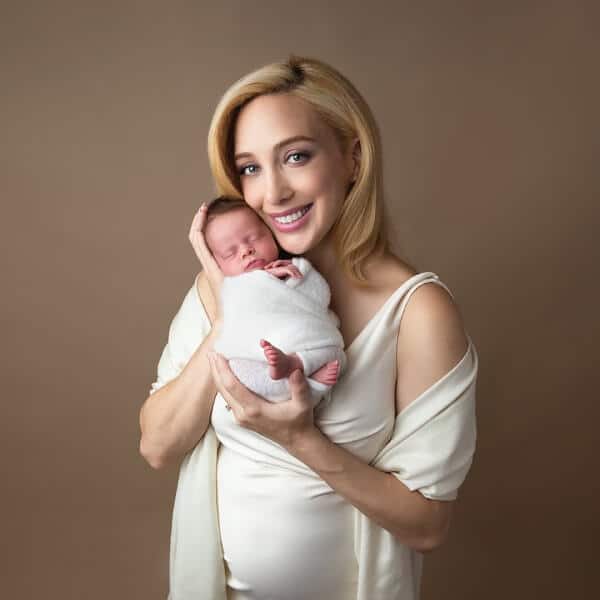 How many weeks for newborn photos