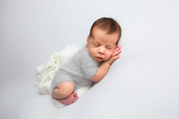 newborn photo shoot outfit boy
