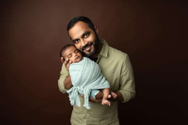 Dad newborn photo session outfit
