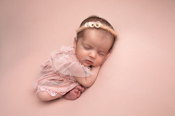 Newborn photo outfits girl