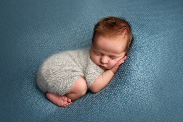 baby boy newborn photo outfit