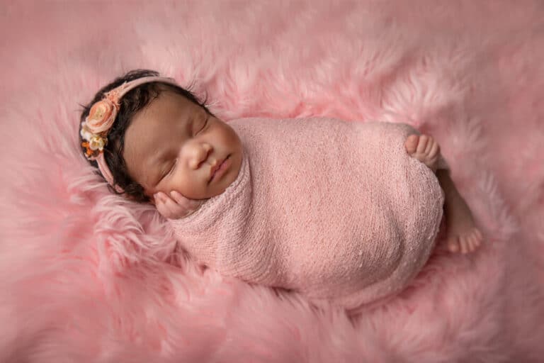 Newborn photoshoot outfits