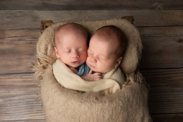 Twin newborn side by side pose - Baltimore studio photography