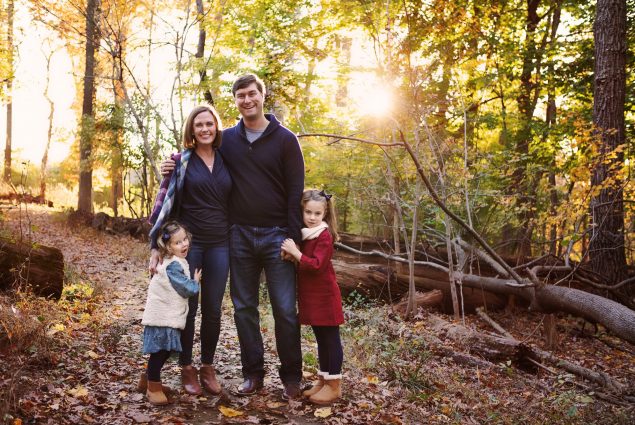 An autumn portrait photography session of a family