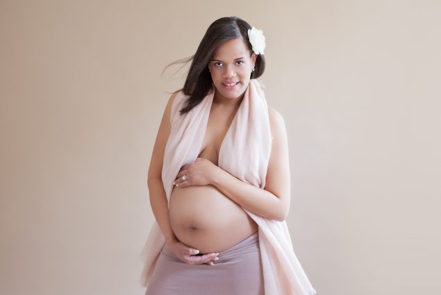 Maternity photo in natural light