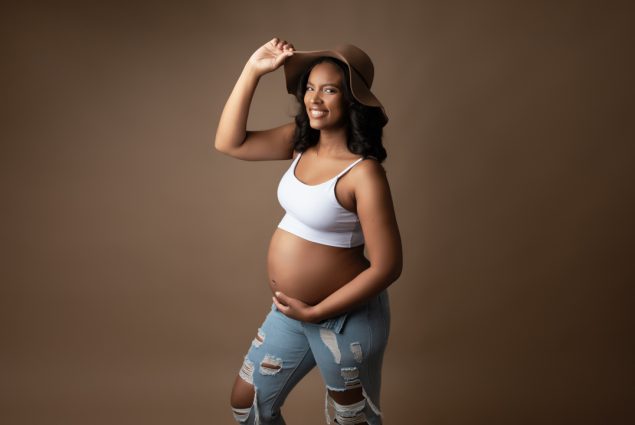 Picture from studio maternity photography session