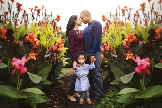 Professional family outdoor photo session